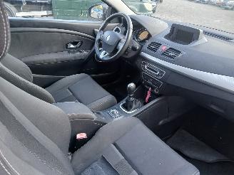 Renault Mégane Megane III Coupe (DZ) Hatchback 3-drs 1.4 16V TCe 130 (H4J-700(H4J-A7)=
) [96kW]  (04-2009/02-2016) picture 8