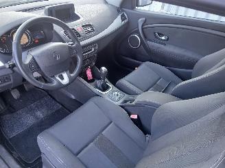 Renault Mégane Megane III Coupe (DZ) Hatchback 3-drs 1.4 16V TCe 130 (H4J-700(H4J-A7)=
) [96kW]  (04-2009/02-2016) picture 11