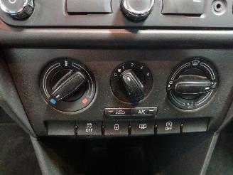 Skoda Rapid Rapid Spaceback Combi 1.2 TSI (CBZA) [63kW]  (07-2012/05-2015) picture 16