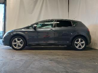 Seat Leon Leon (1P1) Hatchback 5-drs 1.4 TSI 16V (CAXC) [92kW]  (11-2007/12-2012=
) picture 4