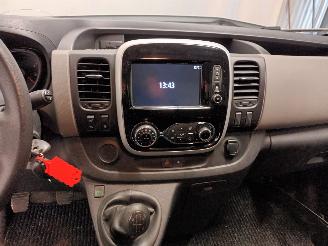 Renault Trafic Trafic (1FL/2FL/3FL/4FL) Van 1.6 dCi 125 Twin Turbo (R9M-452(R9M-D4)) =
[92kW]  (07-2015/...) picture 16