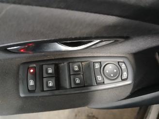 Renault Mégane Megane III Grandtour (KZ) Combi 5-drs 1.5 dCi 110 (K9K-837(K9K-N8)) [8=
1kW]  (02-2009/04-2016) picture 12