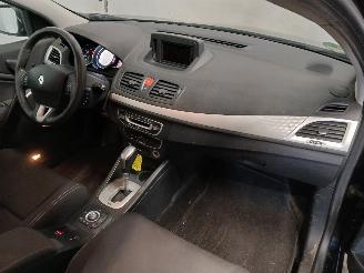 Renault Mégane Megane III Grandtour (KZ) Combi 5-drs 1.5 dCi 110 (K9K-837(K9K-N8)) [8=
1kW]  (02-2009/04-2016) picture 8