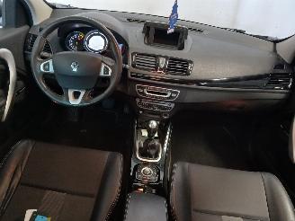 Renault Mégane Megane III Grandtour (KZ) Combi 5-drs 1.4 16V TCe 130 (H4J-700(H4J-A7)=
) [96kW]  (05-2009/02-2016) picture 10