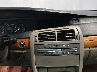 Renault Vel-satis Vel Satis (BJ) MPV 3.5 V6 24V (V4Y-701) [177kW]  (06-2002/10-2009) picture 13