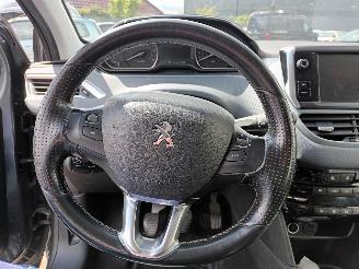 Peugeot 208 208 I (CA/CC/CK/CL) Hatchback 1.6 Blue HDi 100 (DV6FD(BHY)) [73kW]  (0=
1-2015/12-2019) picture 13