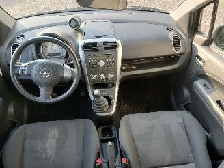 Opel Agila Agila (B) MPV 1.2 16V (K12B(Euro 4; Euro 5)) [63kW]  (04-2008/10-2012)= picture 11