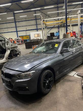 Auto da rottamare BMW 3-serie 3 serie (F30) Sedan 330e (B48-B20A) [185kW]  (11-2015/10-2018) 2016/5