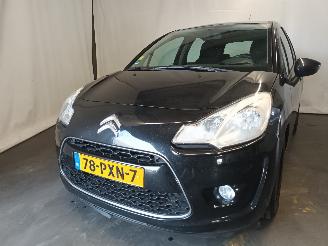 uszkodzony samochody osobowe Citroën C3 C3 (SC) Hatchback 5-drs 1.6 HDi 92 (DV6DTED(9HP)) [68kW]  (11-2009/09-=
2016) 2011/4
