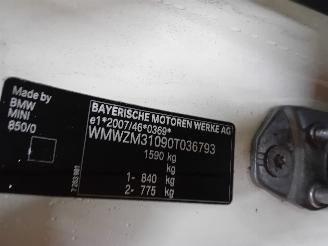 Mini Mini Mini Open (R57) Cabrio 1.6 16V One (N16-B16A) [72kW]  (09-2009/06-2015=
) picture 6