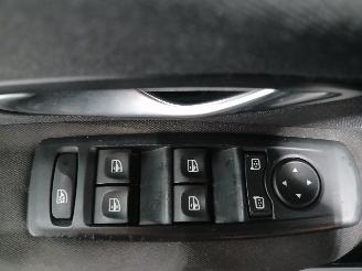 Renault Mégane Megane III Grandtour (KZ) Combi 5-drs 1.4 16V TCe 130 (H4J-700(H4J-A7)=
) [96kW]  (05-2009/02-2016) picture 13