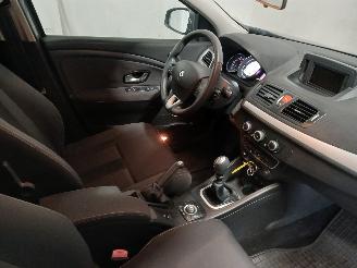 Renault Mégane Megane III Grandtour (KZ) Combi 5-drs 1.4 16V TCe 130 (H4J-700(H4J-A7)=
) [96kW]  (05-2009/02-2016) picture 9