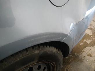 Kia Cee d Cee'd Sporty Wagon (EDF) Combi 1.4 16V (G4FA) [80kW]  (09-2007/12-2012=
) picture 21