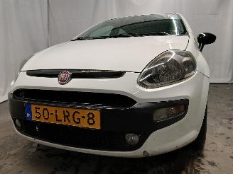 krockskadad bil auto Fiat Punto Grande Punto (199) Hatchback 1.3 JTD Multijet 16V VGT (199.B.4000(Euro=
 5)) [62kW]  (04-2010/...) 2011/3