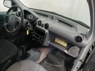 Hyundai Atos Atos Hatchback 1.1 12V (G4HD) [43kW]  (05-2003/05-2005) picture 8