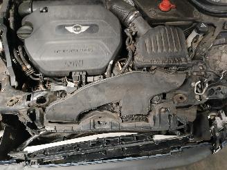 Mini Mini Mini (F56) Hatchback 3-drs 1.5 12V One D (B37C15A) [70kW]  (03-2014/..=
=2E) picture 29