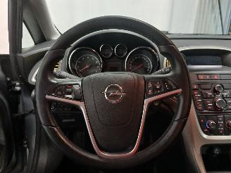 Opel Astra Astra J (PC6/PD6/PE6/PF6) Hatchback 5-drs 1.4 Turbo 16V (A14NET(Euro 5=
)) [103kW]  (12-2009/10-2015) picture 18