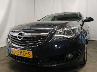 Damaged car Opel Insignia Insignia Hatchback 5-drs 1.4 Turbo 16V Ecotec (B14NET(Euro 6)) [103kW]=
  (04-2011/03-2017) 2015/4