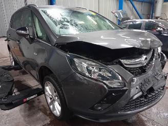 Opel Zafira Zafira Tourer (P12) MPV 1.4 Turbo 16V EcoFLEX (A14NET(Euro 5)) [103kW]=
  (10-2011/05-2016) picture 2