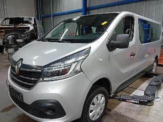 Uttjänta bilar auto Renault Trafic Trafic Passenger (1JL/2JL/3JL/4JL) Bus 2.0 dCi 16V 120 (M9R-710(M9R-V7=
)) [88kW]  (06-2019/...) 2019/3