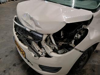 Opel Karl Karl Hatchback 5-drs 1.0 12V (B10XE(Euro 6)) [55kW]  (01-2015/03-2019)= picture 21