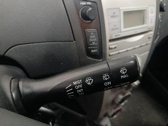 Toyota Yaris Yaris II (P9) Hatchback 1.3 16V VVT-i (2SZFE) [64kW]  (08-2005/11-2010=
) picture 15