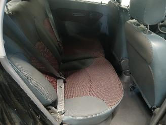 Hyundai Atos Atos Hatchback 1.1 12V (G4HG) [46kW]  (01-1997/12-2008) picture 10