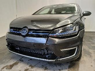 damaged passenger cars Volkswagen Golf Golf VII (AUA) Hatchback 1.4 GTE 16V (CUKB) [150kW]  (05-2014/08-2020)= 2015/5