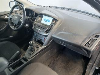 Ford Focus Focus 3 Wagon Combi 1.0 Ti-VCT EcoBoost 12V 100 (M2DC) [74kW]  (02-201=
2/05-2018) picture 8