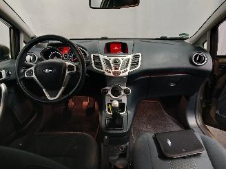 Ford Fiesta Fiesta 6 (JA8) Hatchback 1.6 TDCi 95 (T3JA(Euro 5)) [70kW]  (02-2010/1=
2-2015) picture 11