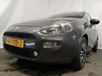 damaged passenger cars Fiat Punto Punto III (199) Hatchback 0.9 TwinAir (312.A.2000) [63kW]  (03-2012/..=
=2E) 2012/4