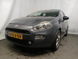 Unfallwagen Fiat Punto Punto III (199) Hatchback 0.9 TwinAir (312.A.2000) [63kW]  (03-2012/..=
=2E) 2013/5