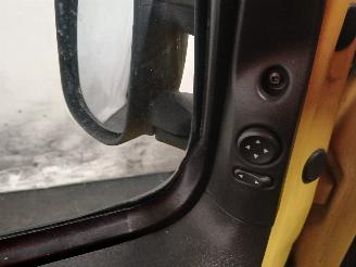 Fiat Doblo Doblo Cargo (223) Van 1.6 16V (182.B.6000(Euro 3)) [76kW]  (10-2001/10=
-2005) picture 13