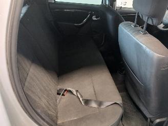 Dacia Duster Duster (HS) SUV 1.6 16V (K4M-690(K4M-F6)) [77kW]  (04-2010/01-2018) picture 10