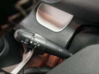 Citroën C3 C3 Picasso (SH) MPV 1.6 16V VTI 120 (EP6(5FW)) [88kW]  (02-2009/10-201=
7) picture 14