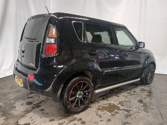 Kia Soul Soul I (AM) MPV 1.6 CRDi 16V (D4FB) [94kW]  (02-2009/03-2014) picture 6