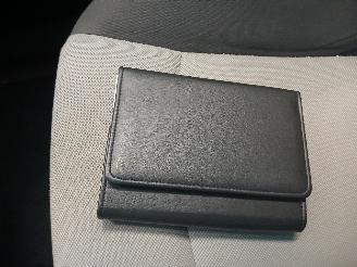 Chevrolet Cruze Cruze (300) Sedan 1.8 16V VVT (F18D4(Euro 5)) [104kW]  (05-2009/12-201=
5) picture 16