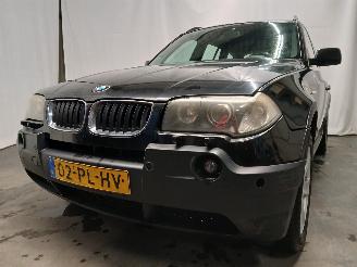 skadebil auto BMW X3 X3 (E83) SUV 3.0i xDrive 24V (M54-B30(306S3)) [170kW]  (09-2003/07-200=
6) 2004/8