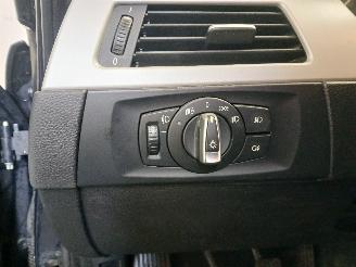 BMW 3-serie 3 serie Touring (E91) Combi 318i 16V (N43-B20A) [105kW]  (05-2007/05-2=
012) picture 13