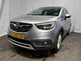 uszkodzony samochody osobowe Opel Crossland Crossland (X) SUV 1.2 Turbo 12V (F12XHT(EB2ADTS)) [96kW]  (03-2017/...=
) 2019/11