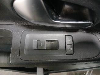 Volkswagen Up! Up! (121) Hatchback 1.0 12V EcoFuel (CPGA(Euro 6)) [50kW]  (11-2012/11=
-2023) picture 13