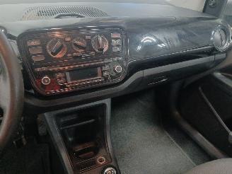 Volkswagen Up! Up! (121) Hatchback 1.0 12V EcoFuel (CPGA(Euro 6)) [50kW]  (11-2012/11=
-2023) picture 16