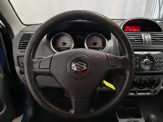 Suzuki Ignis Ignis (MH) Hatchback 5-drs 1.3 16V (M13A VVT) [69kW]  (09-2003/12-2007=
) picture 18