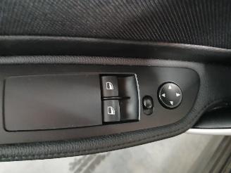 BMW 1-serie 1 serie (E81) Hatchback 3-drs 116i 1.6 16V (N43-B16A) [90kW]  (03-2007=
/12-2011) picture 12