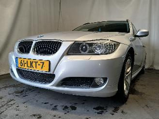 Voiture accidenté BMW 3-serie 3 serie Touring (E91) Combi 318i 16V (N43-B20A) [105kW]  (05-2007/05-2=
012) 2010/5