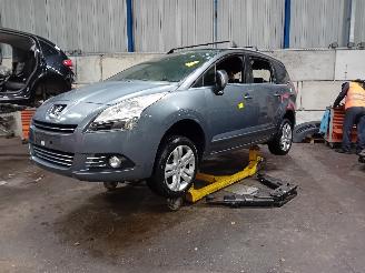 Uttjänta bilar auto Peugeot 5008 5008 I (0A/0E) MPV 1.6 THP 16V (EP6CDT(5FV)) [115kW]  (09-2009/03-2017=
) 2011/5