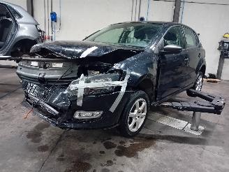 Uttjänta bilar auto Volkswagen Polo Polo V (6R) Hatchback 1.2 12V BlueMotion Technology (CGPA(Euro 5)) [51=
kW]  (06-2009/05-2014) 2009/9