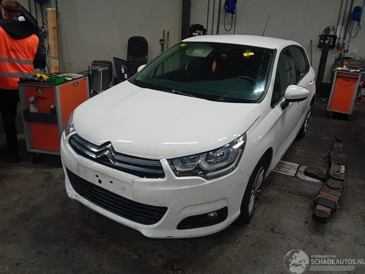 Citroën C4 C4 Berline (NC) Hatchback 5-drs 1.6 BlueHDI 100 (DV6FD(BHY)) [73kW]  (=
07-2014/05-2018)