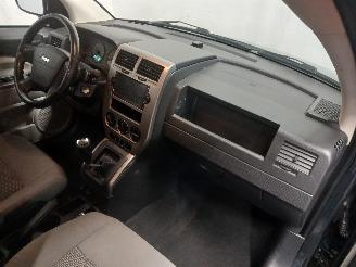 Jeep Compass Compass I (MK49) SUV 2.4 16V 4x4 (ERZ) [125kW]  (09-2006/12-2016) picture 8