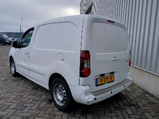 Peugeot Partner Partner (GC/GF/GG/GJ/GK) Van 1.6 BlueHDi 100 (DV6FD(BHY)) [73kW]  (04-=
2015/12-2018) picture 4